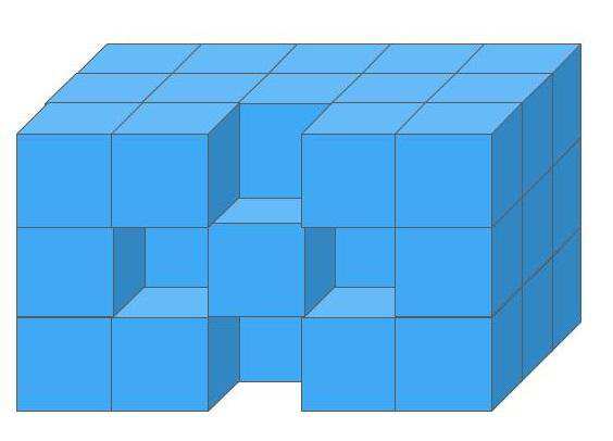 Из 4 одинаковых кубиков. Фигуры из кубиков. Куб их 76 одинаковых кубиков. Зд кубик а4. У Евгении было 153 одинаковых кубика.