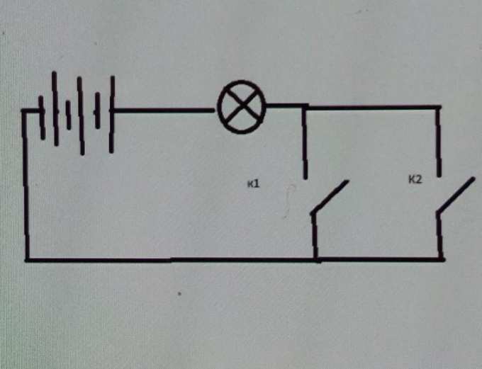 Нарисуйте схему соединения источника тока двух лампочек и двух ключей при которой включение и